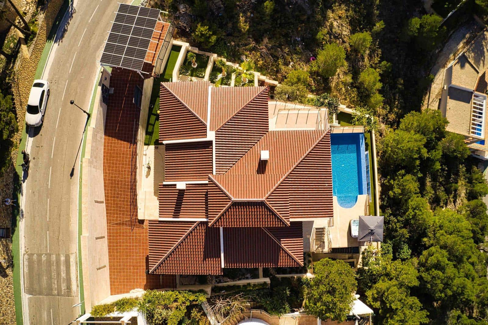 Chalet de 6 habitaciones en Altea en venta con garaje - 2.450.000 € (Ref: 9451650)
