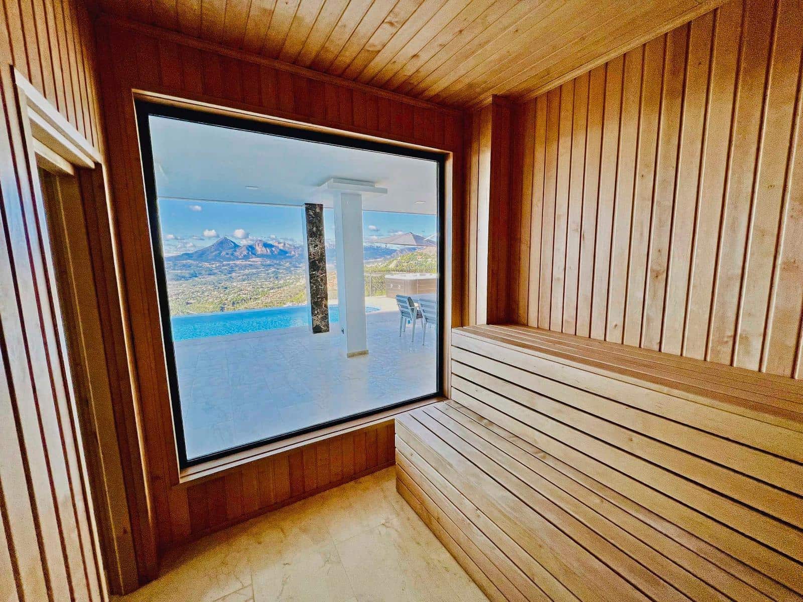 Chalet de 6 habitaciones en Altea en venta con garaje - 2.450.000 € (Ref: 9451650)