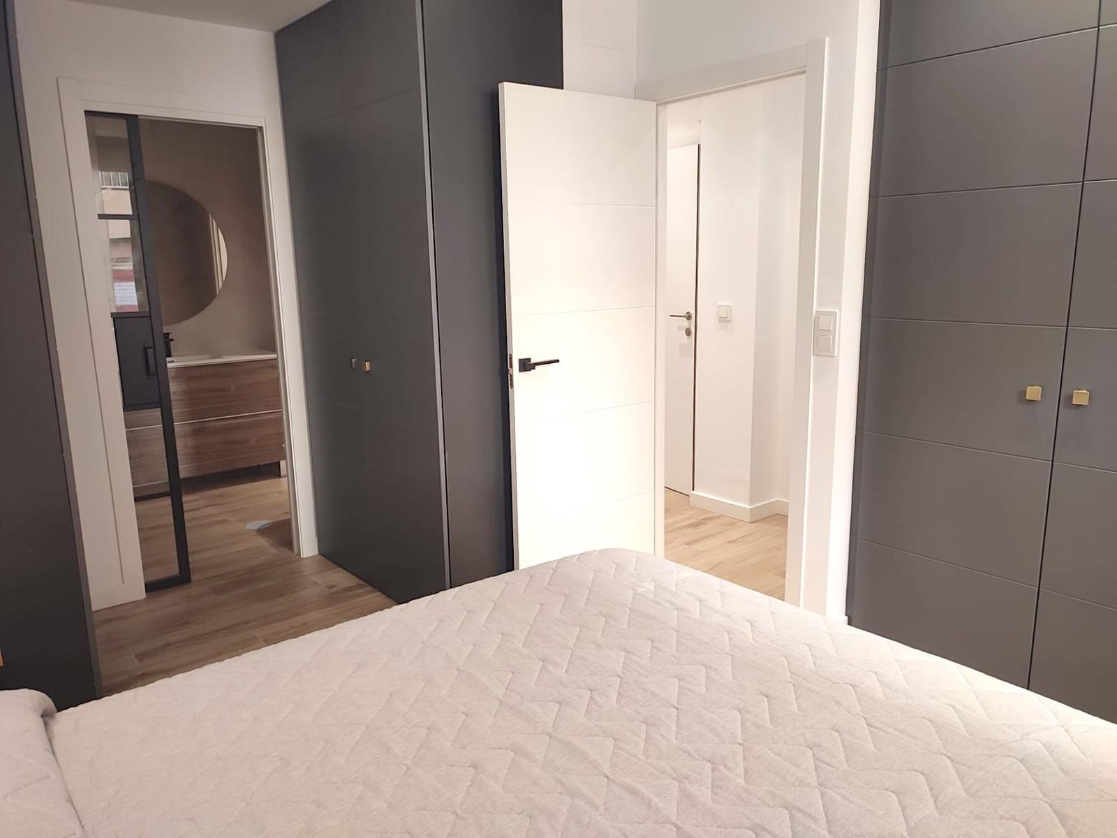 2 slaapkamer Flat te koop in Alicante stad - € 215.000 (Ref: 9456286)