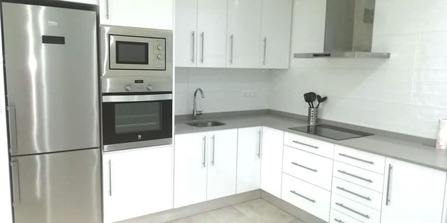 2 slaapkamer Flat te koop in Benalúa, Alicante stad - € 223.000 (Ref: 9456287)