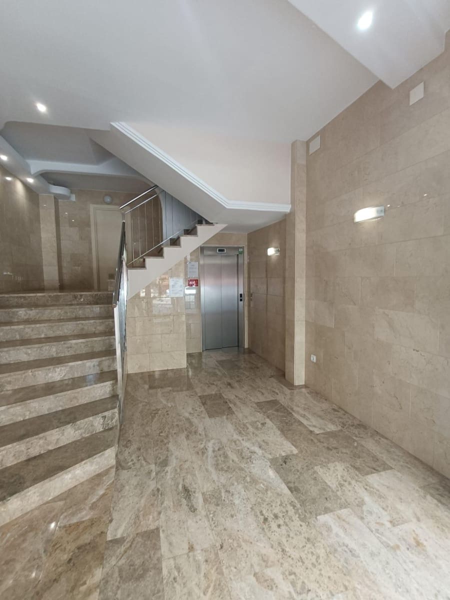 5 quarto Apartamento para venda em Alicante cidade - 549 900 € (Ref: 9456288)