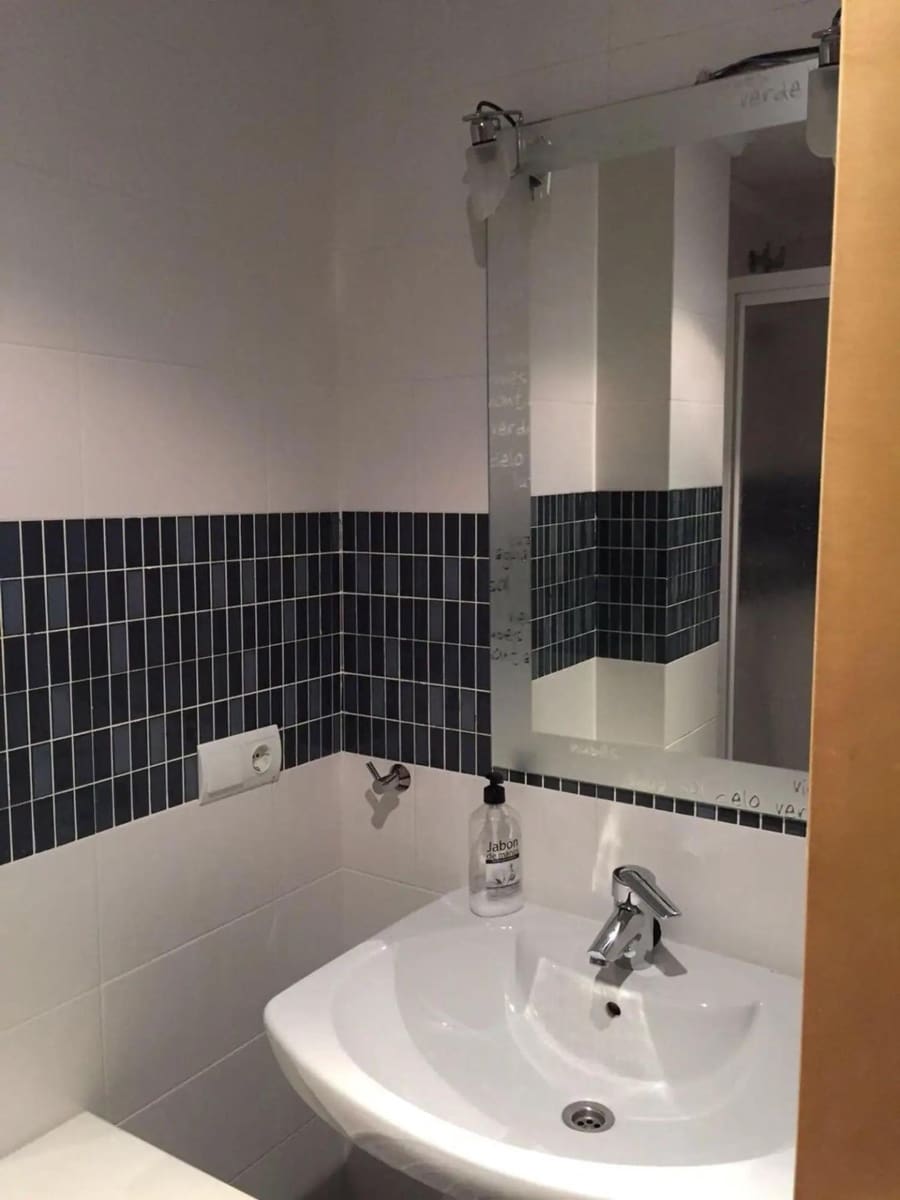 2 bedroom Flat for sale in Denia with pool garage - € 400,000 (Ref: 9481206)