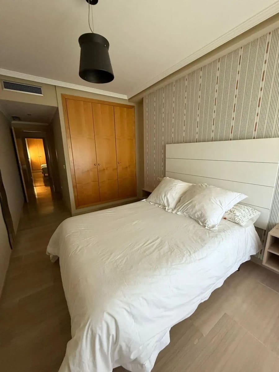 2 bedroom Flat for sale in Denia with pool garage - € 400,000 (Ref: 9481206)