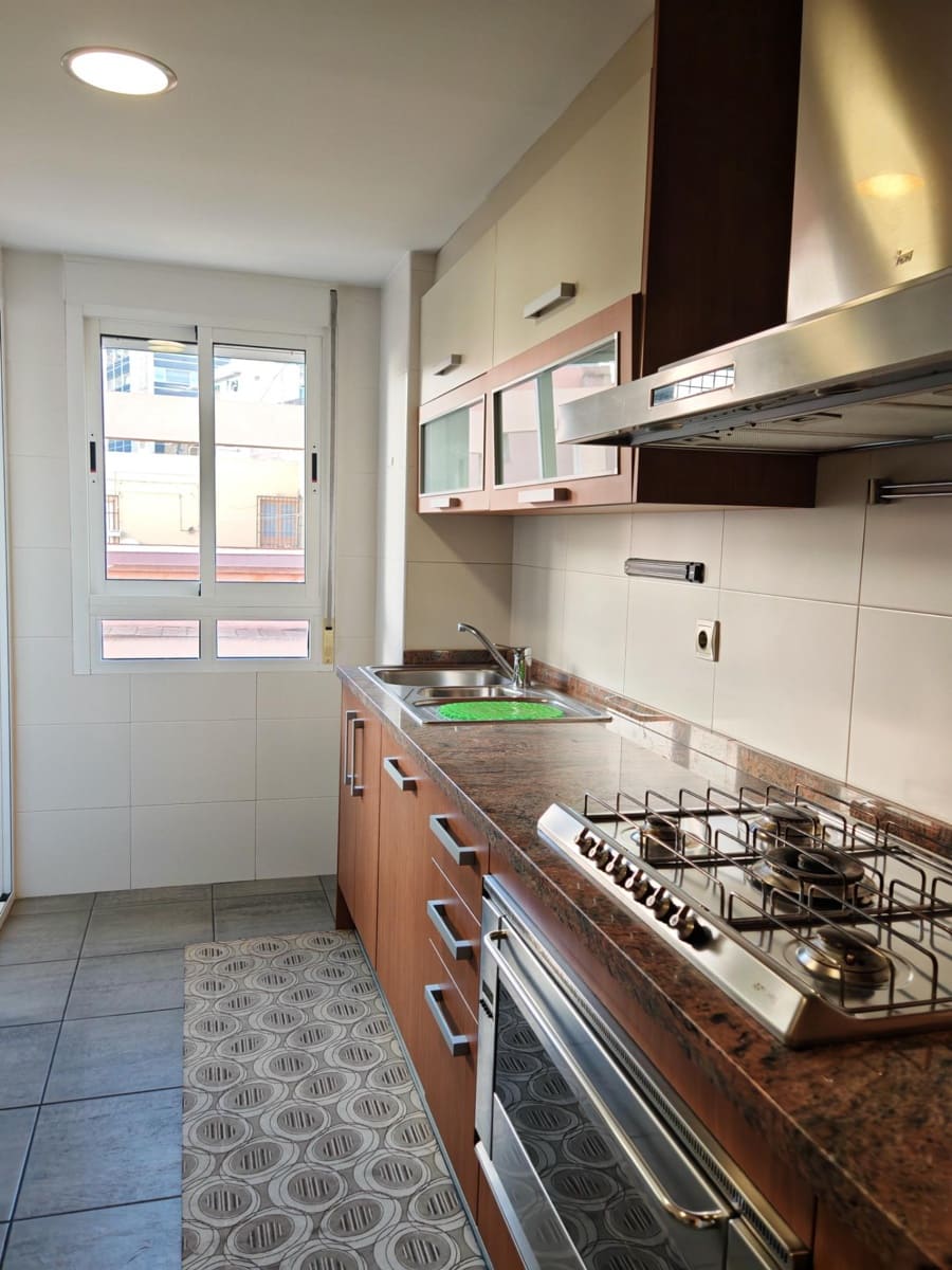 Piso de 1 habitación en Alicante / Alacant ciudad en venta - 395.000 € (Ref: 9494075)