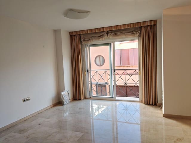 Piso de 1 habitación en Mercado, Alicante / Alacant ciudad en venta - 395.000 € (Ref: 9494075)