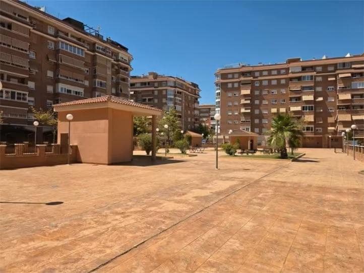 3 slaapkamer Flat te koop in San Vicente / Sant Vicent del Raspeig met zwembad - € 255.000 (Ref: 9494077)