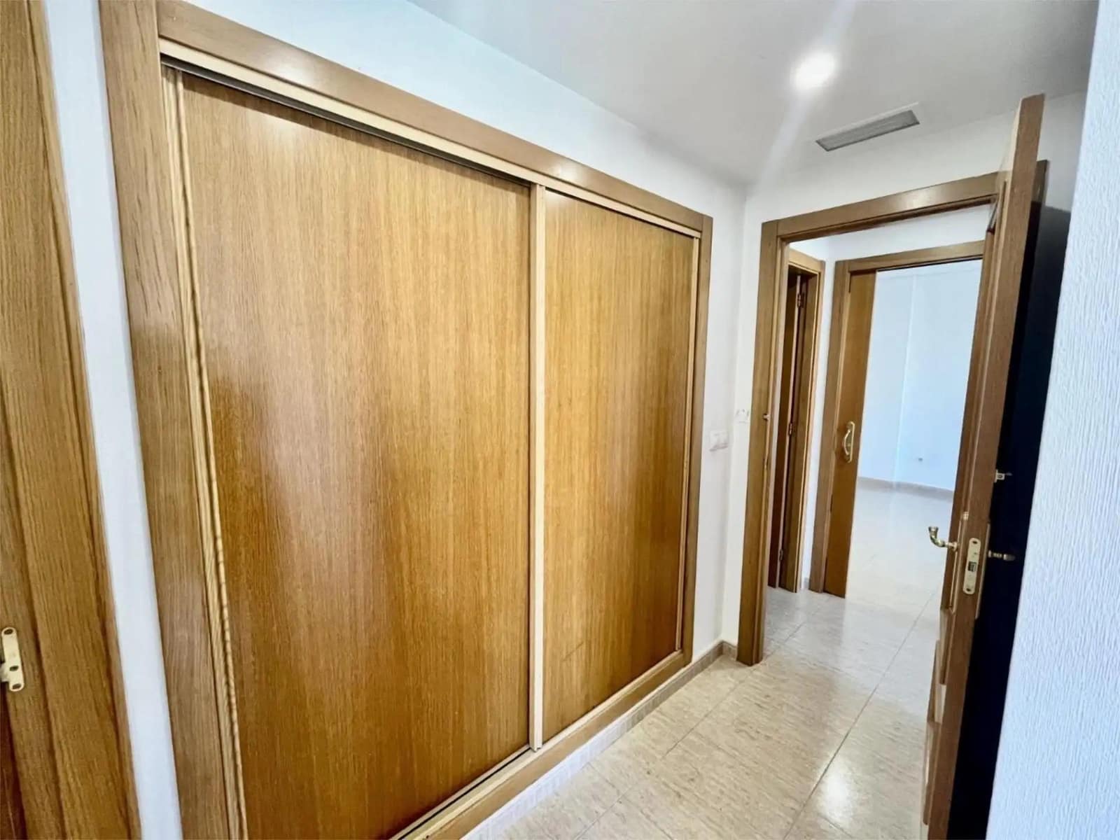 3 slaapkamer Flat te koop in San Vicente / Sant Vicent del Raspeig met zwembad - € 255.000 (Ref: 9494077)