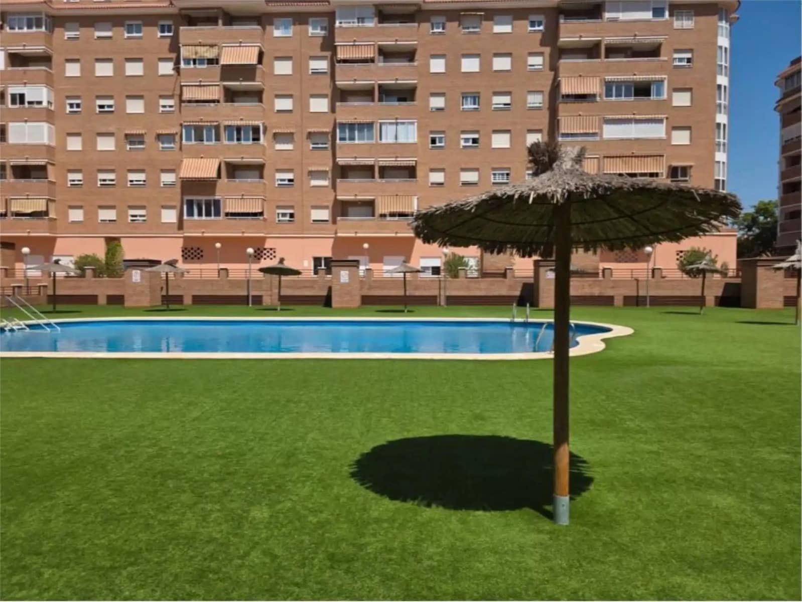 3 slaapkamer Flat te koop in San Vicente / Sant Vicent del Raspeig met zwembad - € 255.000 (Ref: 9494077)