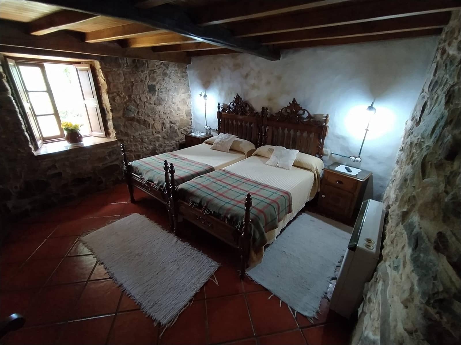 Finca/Casa Rural de 6 habitaciones en Ortigueira en venta - 560.000 € (Ref: 9518934)