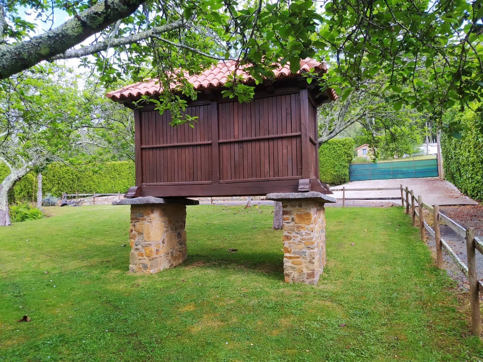 Finca/Casa Rural de 6 habitaciones en Ortigueira en venta - 560.000 € (Ref: 9518934)