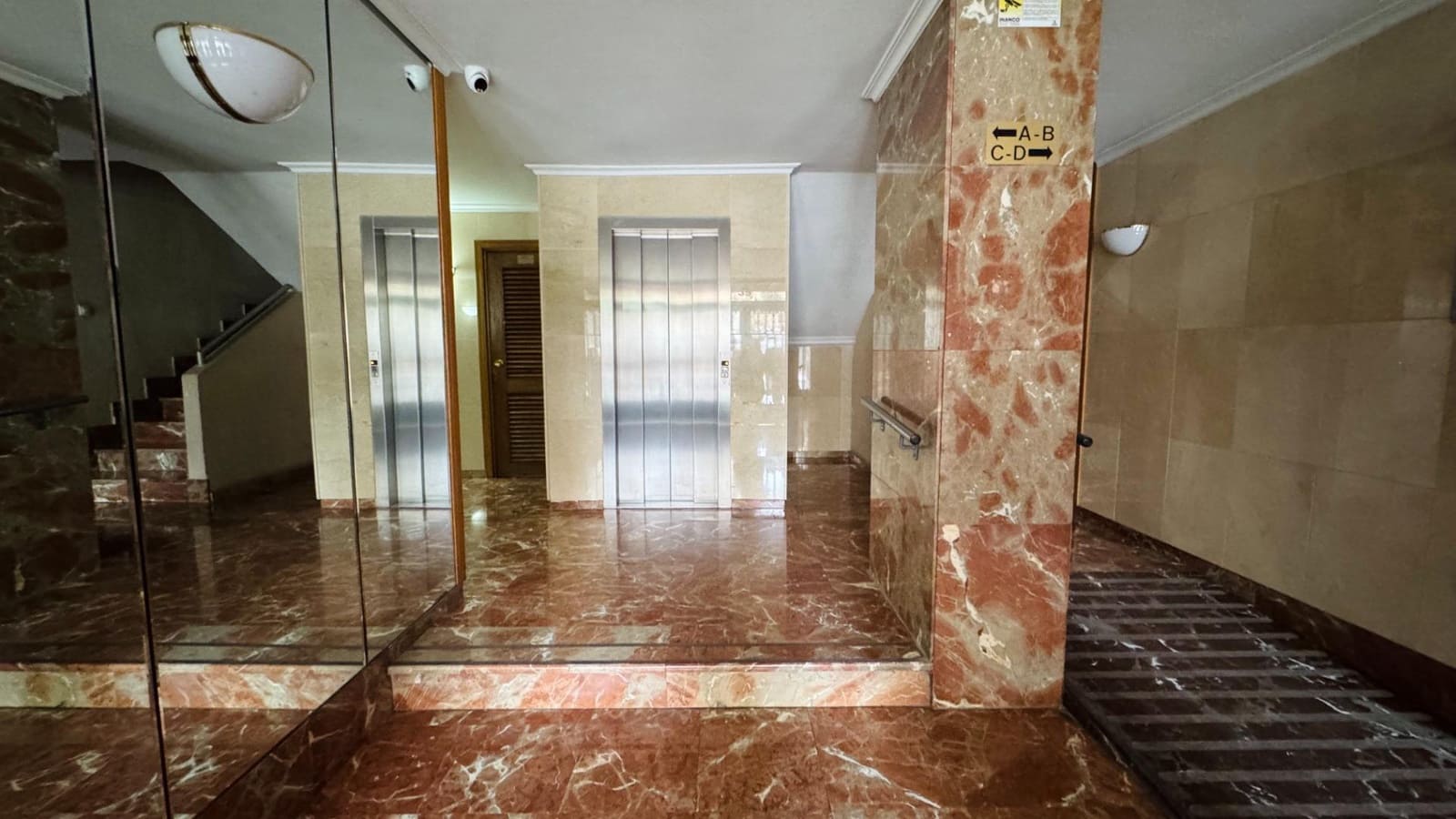 1 chambre Appartement à vendre à Alicante ville - 184 000 € (Ref: 9527700)