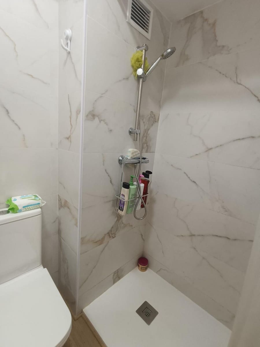 3 chambre Appartement à vendre à Alicante ville - 165 000 € (Ref: 9530545)