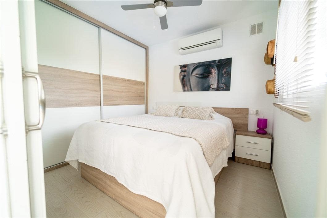 4 sovrum Villa till salu i La Siesta med pool - 495 000 € (Ref: 9541118)