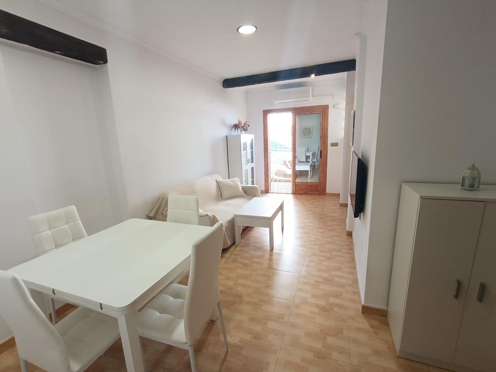 1 sypialnia Apartament przy plaży do wynajęcia w Elche / Elx - 900 € (Ref: 9541120)