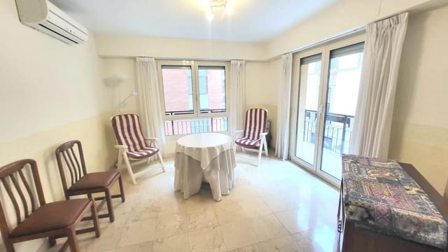 2 sovrum Lägenhet till salu i Alicante stad - 309 000 € (Ref: 9586527)