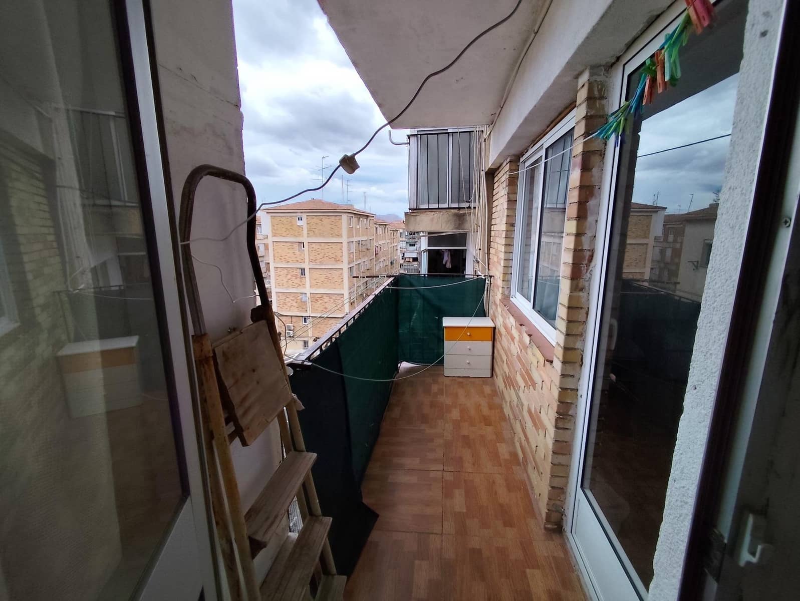 3 sypialnia Mieszkanie na sprzedaż w Miasto Alicante / Alacant - 84 000 € (Ref: 9591337)