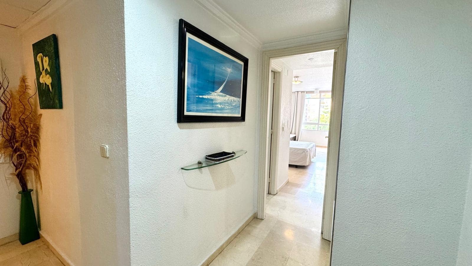 4 slaapkamer Appartement te huur in Alicante stad met garage - € 1.300 (Ref: 9608099)