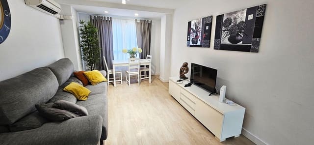 2 bedroom Flat for sale in Mercado, Alicante / Alacant city - € 260,000 (Ref: 9621791)