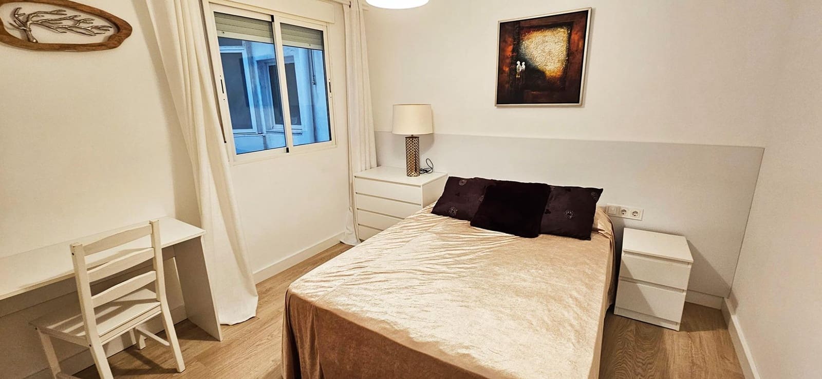 2 bedroom Flat for sale in Alicante / Alacant city - € 260,000 (Ref: 9621791)