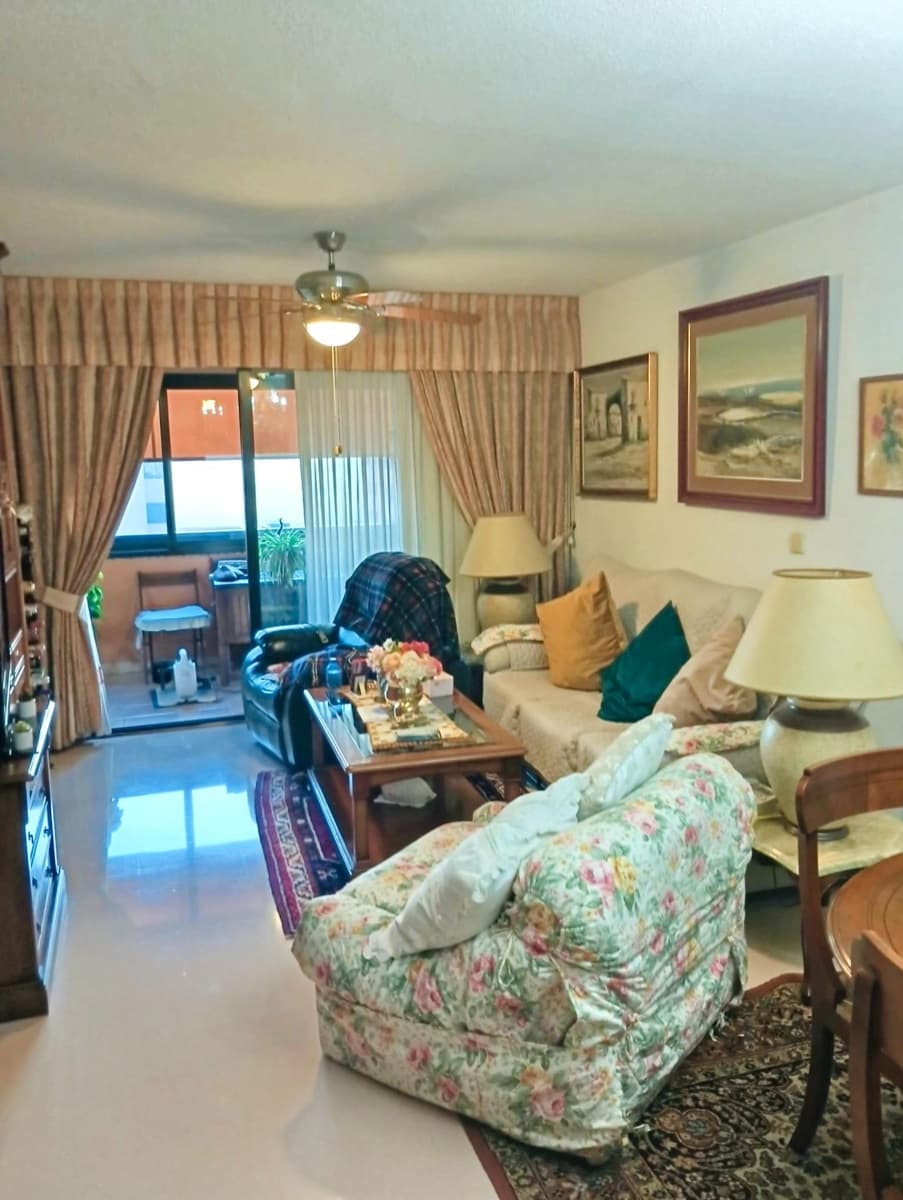 4 soverom Leilighet til salgs i Alicante by med svømmebasseng garasje - € 480 000 (Ref: 9634311)