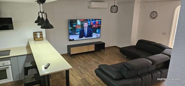 5 chambre Bungalow à vendre à San Vicente / Sant Vicent del Raspeig avec piscine garage - 415 000 € (Ref: 9634312)