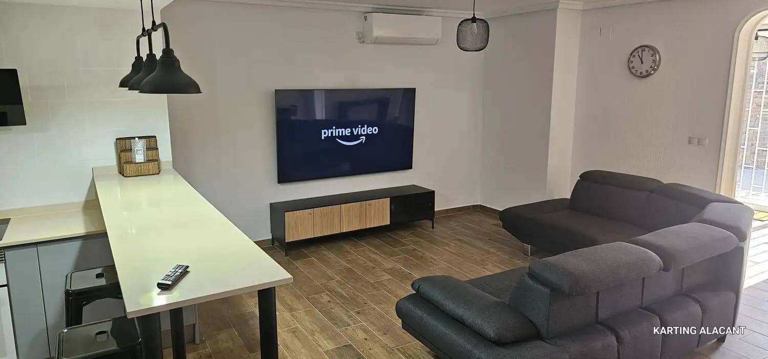 5 chambre Bungalow à vendre à San Vicente / Sant Vicent del Raspeig avec piscine garage - 415 000 € (Ref: 9634312)