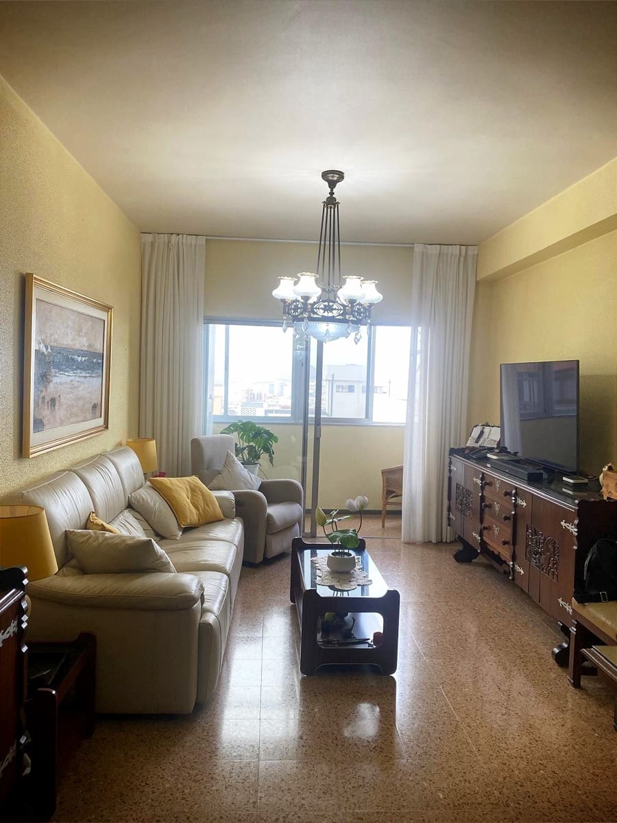 4 quarto Apartamento para venda em Las Palmas de Gran Canaria com garagem - 289 000 € (Ref: 9447129)
