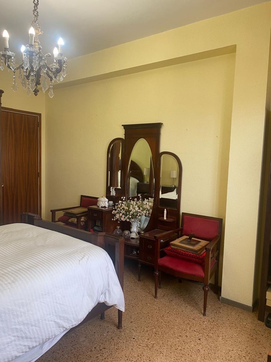 4 quarto Apartamento para venda em Las Palmas de Gran Canaria com garagem - 289 000 € (Ref: 9447129)