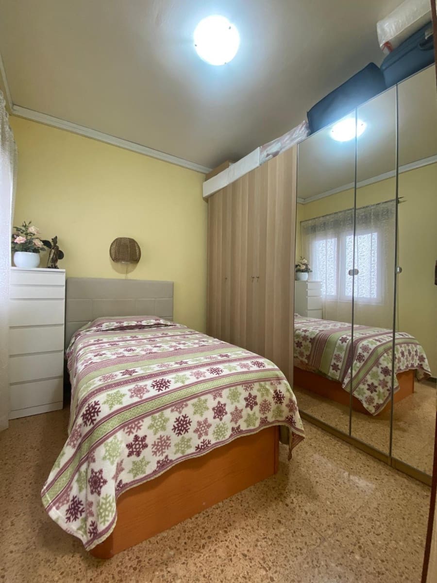 4 quarto Apartamento para venda em Las Palmas de Gran Canaria com garagem - 289 000 € (Ref: 9447129)