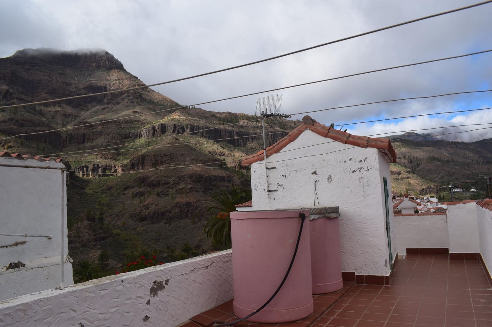 3 Zimmer Haus zu verkaufen in Fataga mit Garage - 295.000 € (Ref: 9447130)