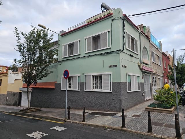 5 soveværelse Byhus til salg i Las Palmas de Gran Canaria - € 340.000 (Ref: 9447131)