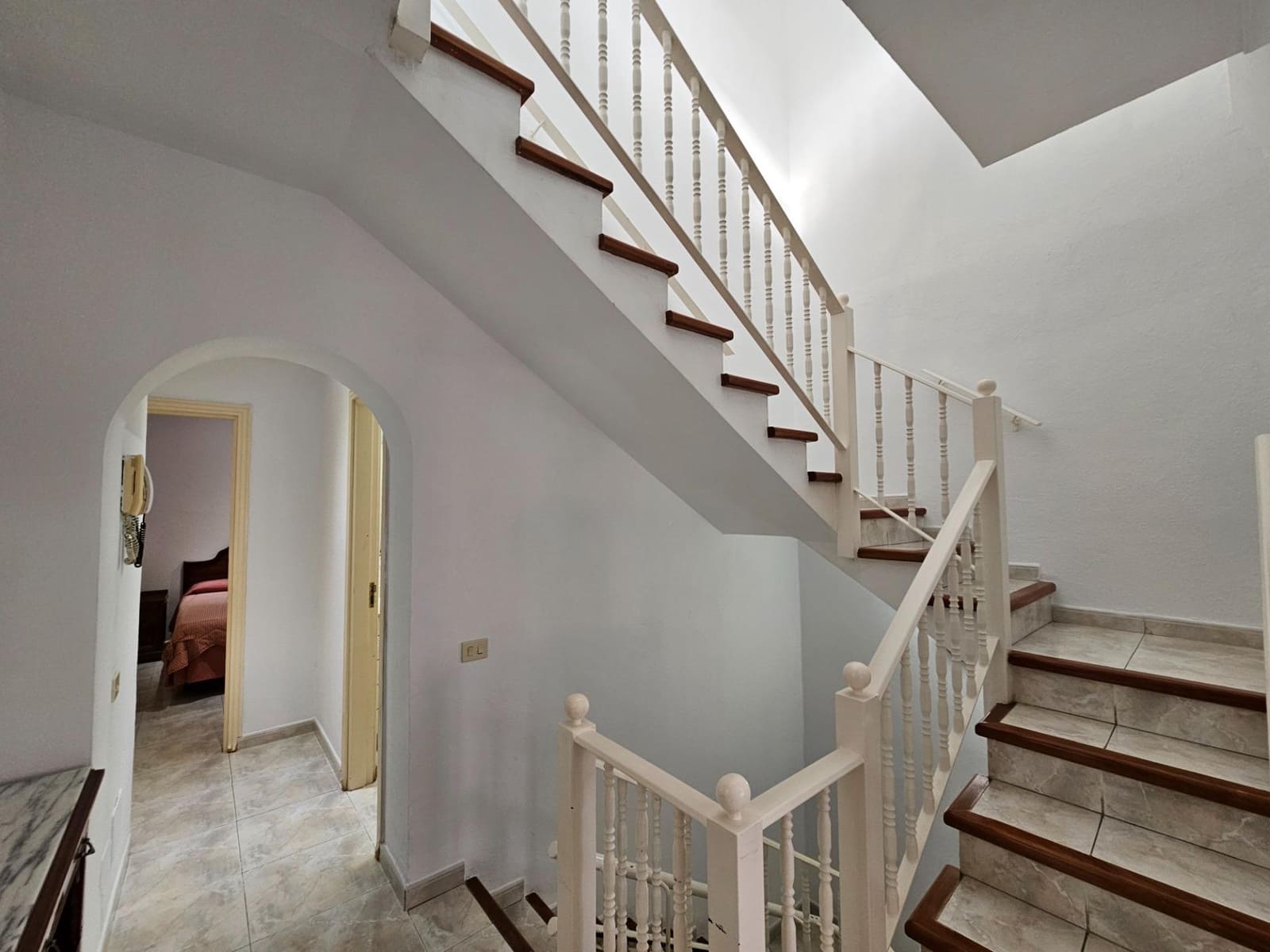 5 soveværelse Byhus til salg i Las Palmas de Gran Canaria - € 340.000 (Ref: 9447131)