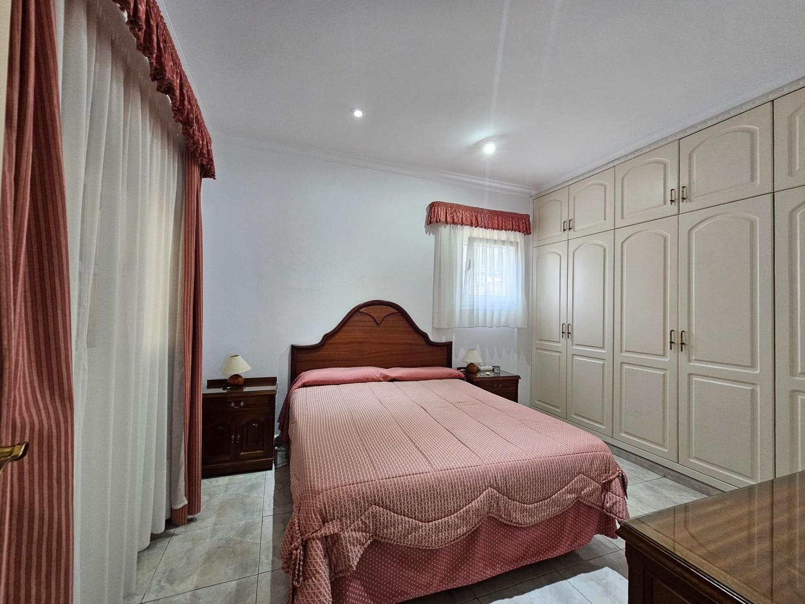 5 soveværelse Byhus til salg i Las Palmas de Gran Canaria - € 340.000 (Ref: 9447131)