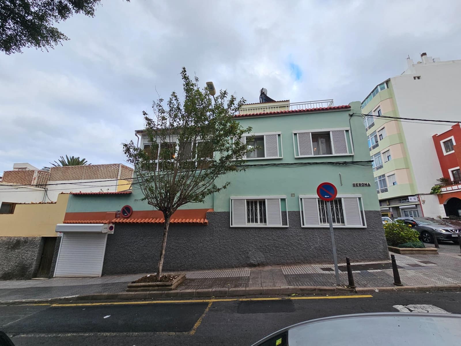 5 soveværelse Byhus til salg i Las Palmas de Gran Canaria - € 340.000 (Ref: 9447131)