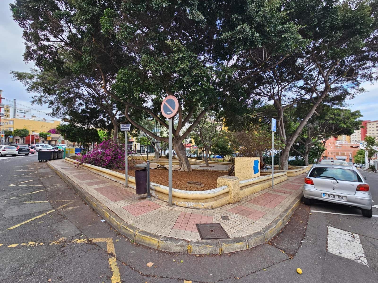 5 soveværelse Byhus til salg i Las Palmas de Gran Canaria - € 340.000 (Ref: 9447131)