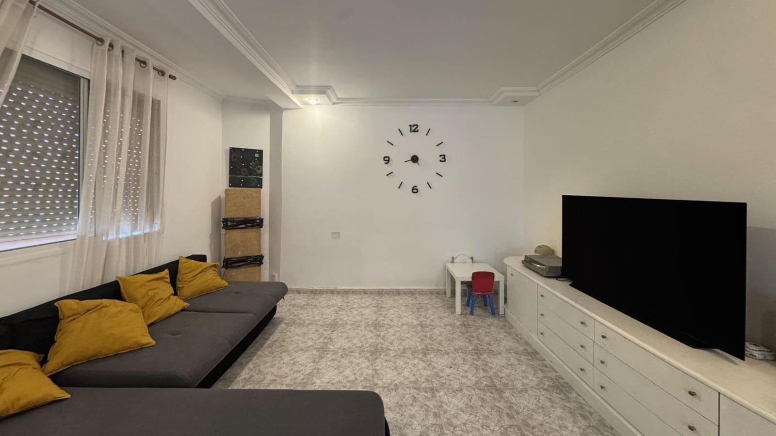 Piso de 4 habitaciones en Arinaga en venta - 230.000 € (Ref: 9447132)