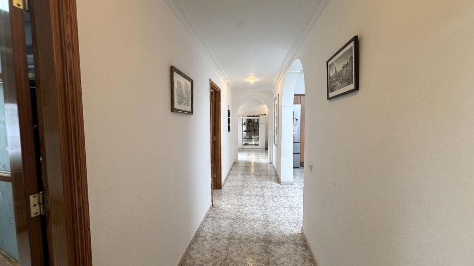 Piso de 4 habitaciones en Arinaga en venta - 230.000 € (Ref: 9447132)