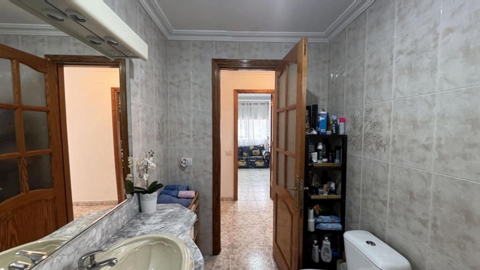 Piso de 4 habitaciones en Arinaga en venta - 230.000 € (Ref: 9447132)