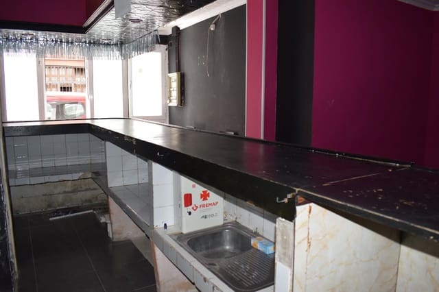 2 sovrum Kommersiell till salu i Arenales - Lugo - Avda. Marítima, Las Palmas de Gran Canaria - 59 000 € (Ref: 9447135)