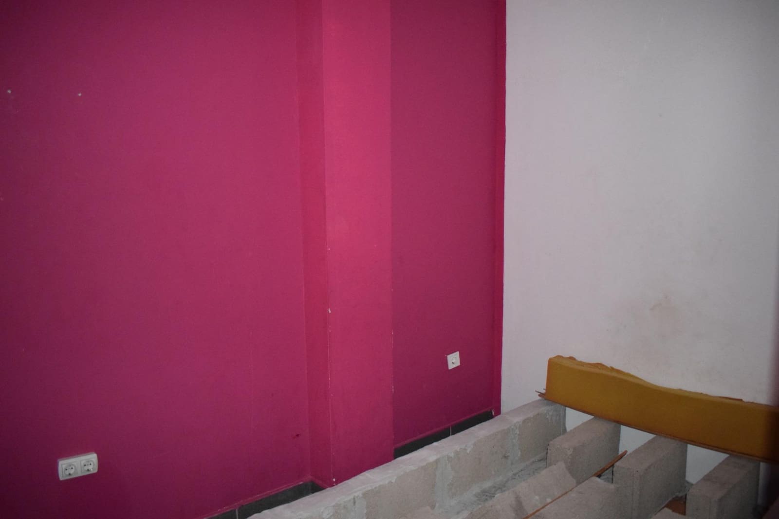 2 bedroom Commercial for sale in Las Palmas de Gran Canaria - € 59,000 (Ref: 9447135)