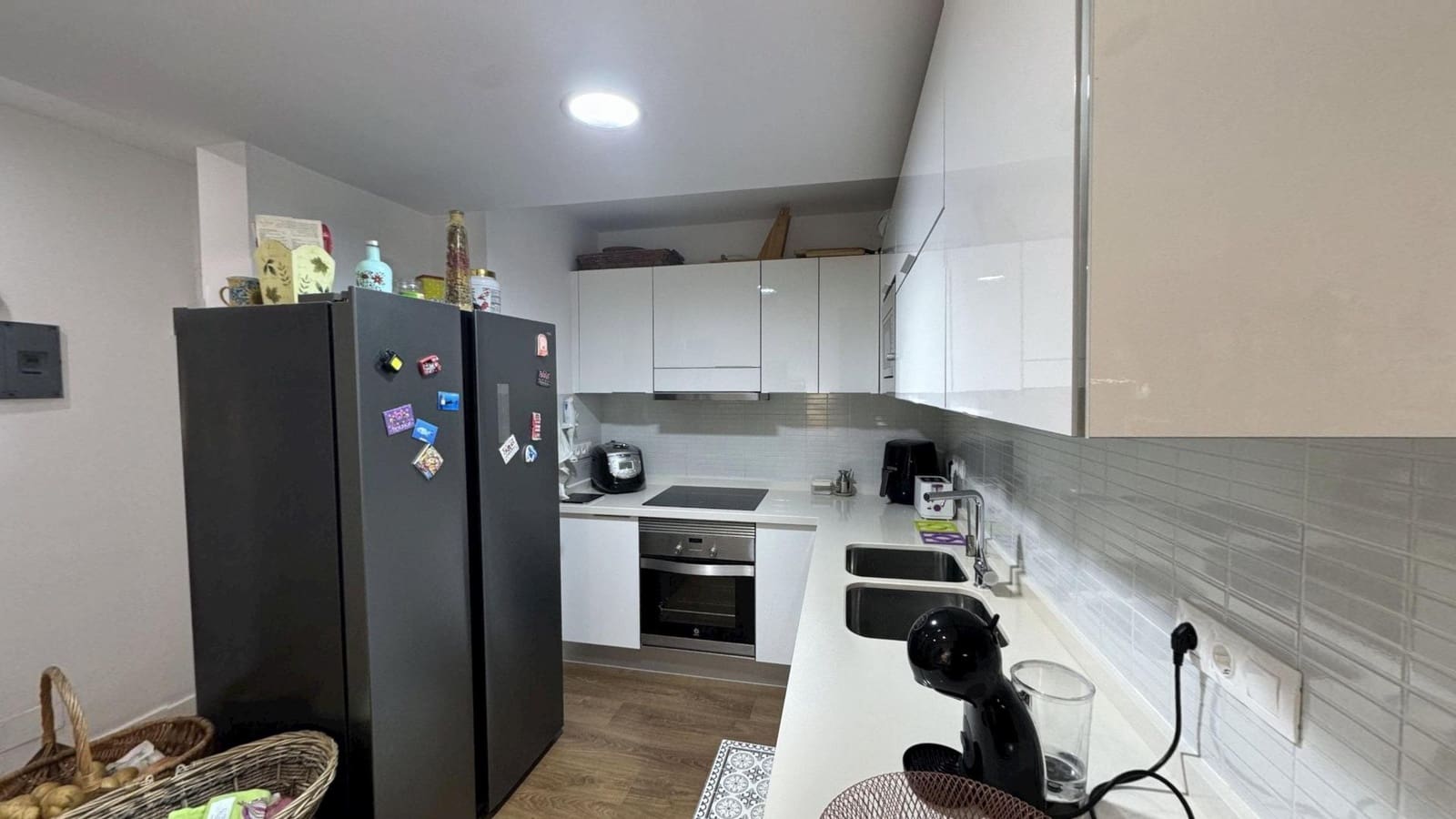 2 bedroom Flat for sale in Telde with pool garage - € 220,000 (Ref: 9447137)