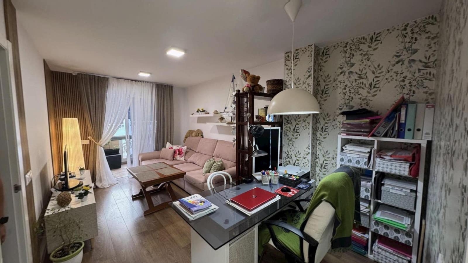 2 bedroom Flat for sale in Telde with pool garage - € 220,000 (Ref: 9447137)