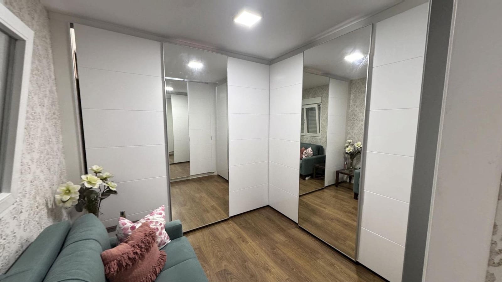 2 bedroom Flat for sale in Telde with pool garage - € 220,000 (Ref: 9447137)