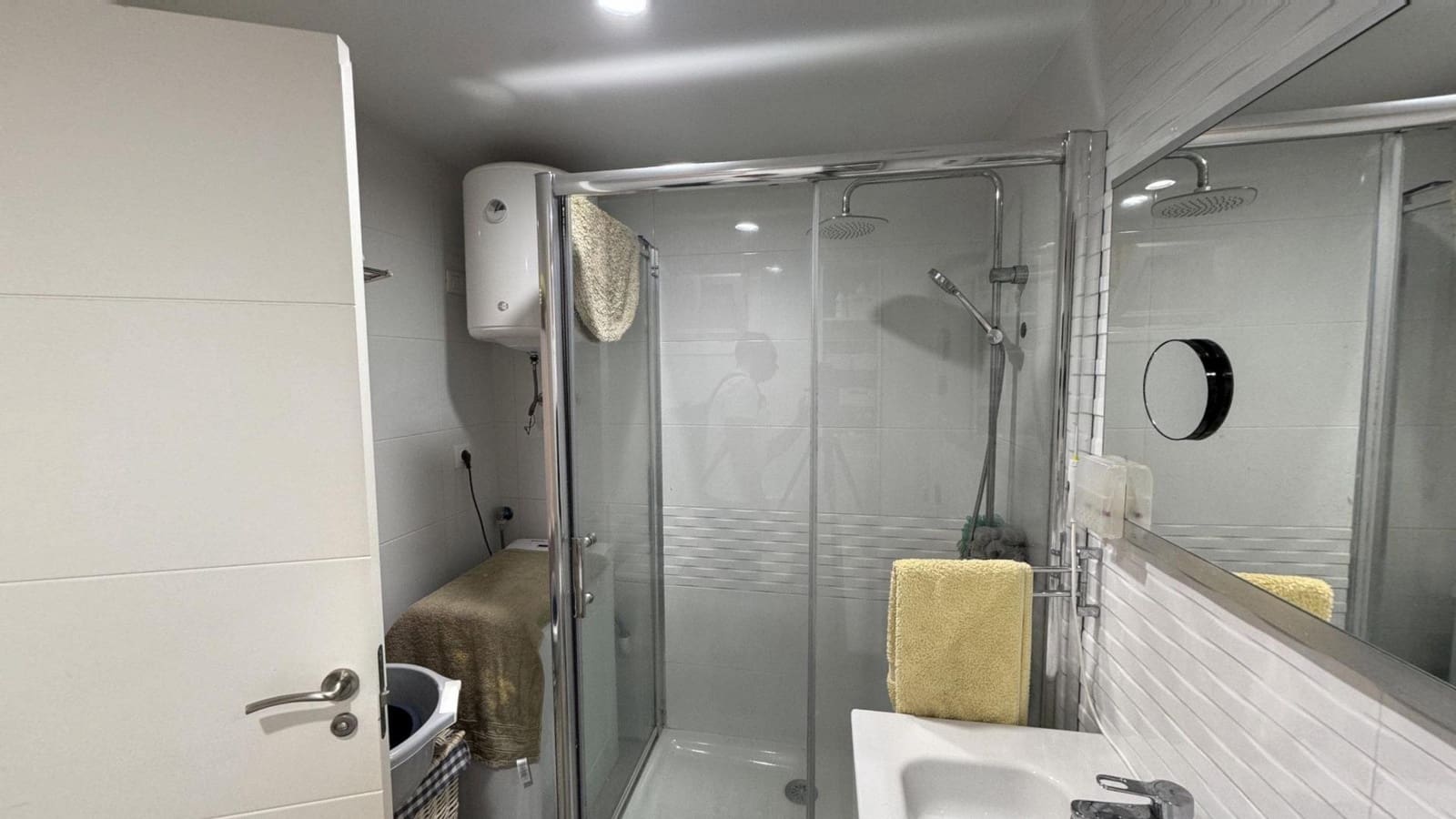 2 bedroom Flat for sale in Telde with pool garage - € 220,000 (Ref: 9447137)