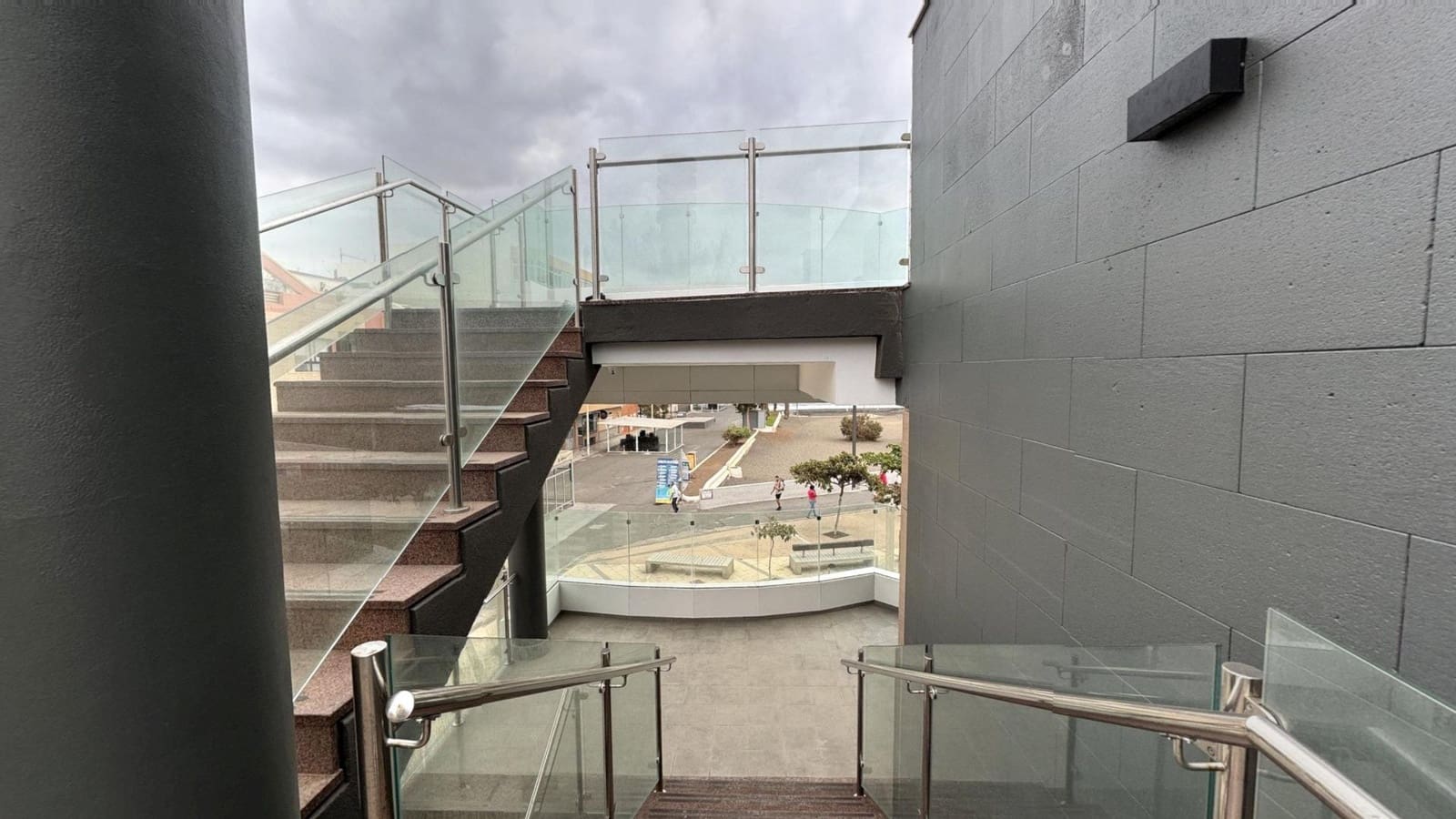 Commercial for rent in La Garita - € 2,900 (Ref: 9447139)