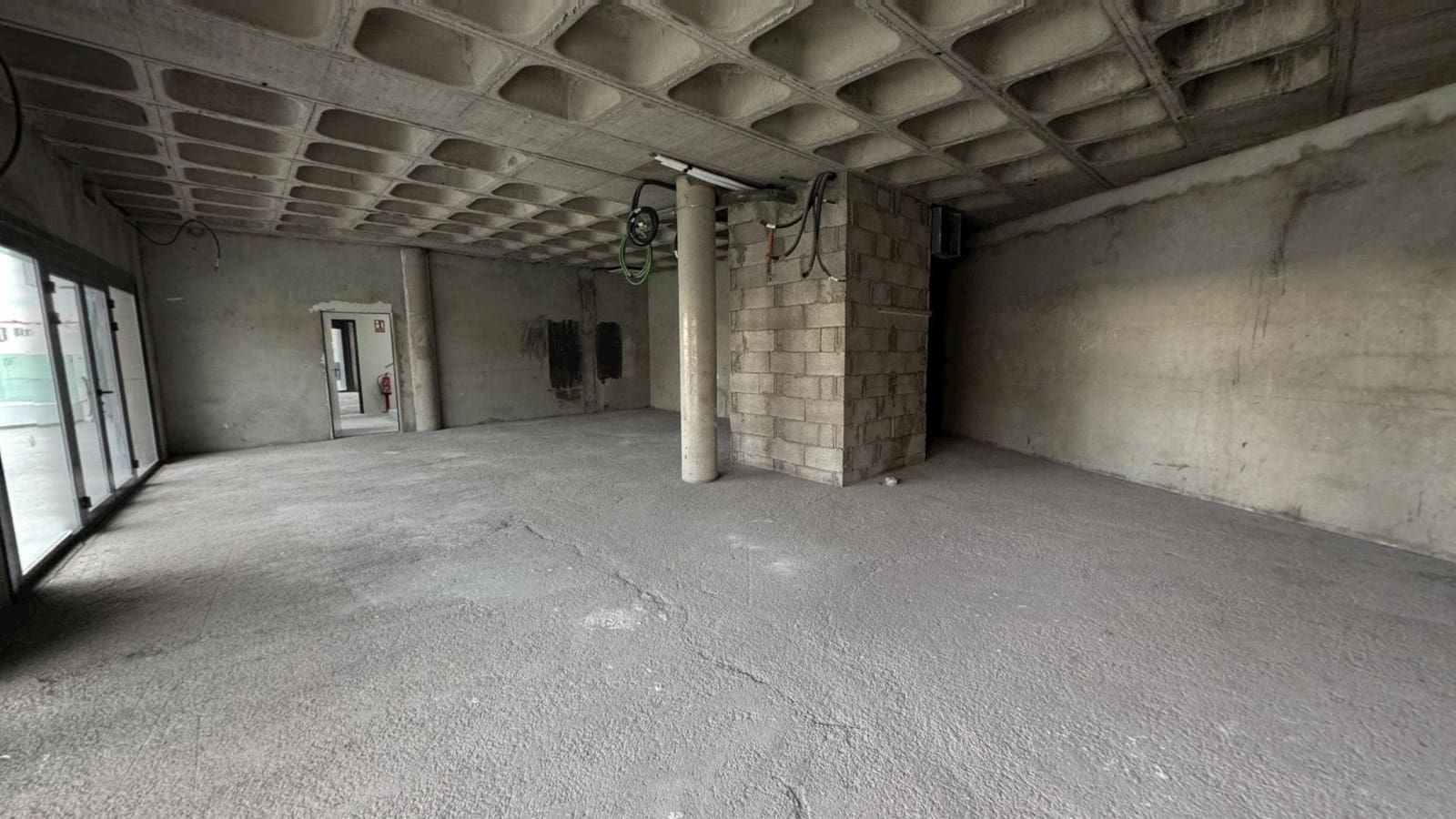 Commercial for rent in La Garita - € 2,900 (Ref: 9447139)