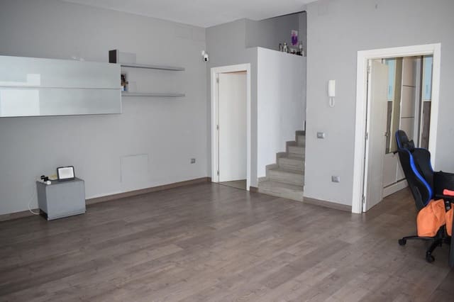 4 bedroom Villa for sale in Valsequillo, Valsequillo with pool - € 354,000 (Ref: 9447143)