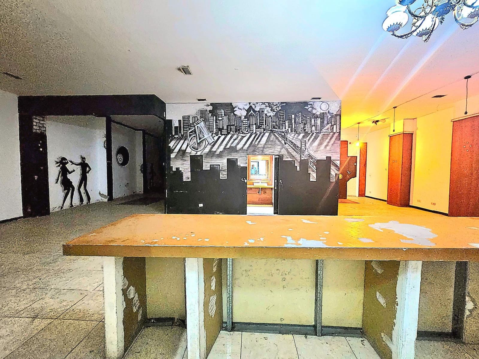 Commercial for sale in Las Palmas de Gran Canaria - € 205,000 (Ref: 9447144)