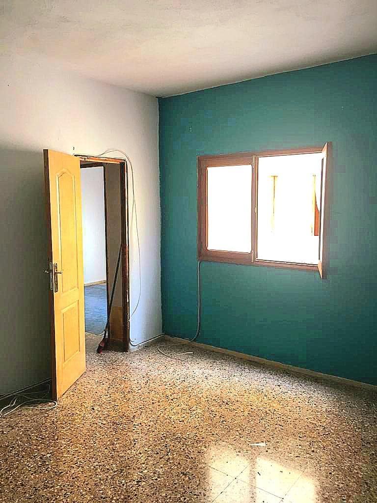 4 sovrum Lägenhet till salu i Las Palmas de Gran Canaria - 152 000 € (Ref: 9447145)