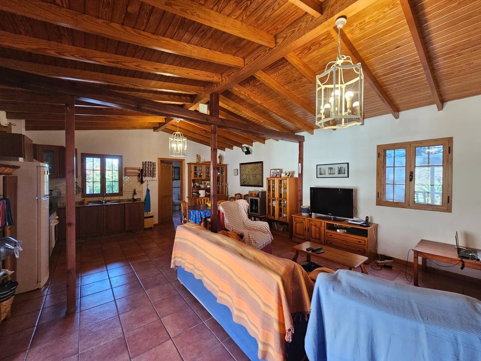2 bedroom Finca/Country House for sale in La Aldea de San Nicolas with garage - € 900,000 (Ref: 9447146)